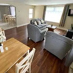 Drumlanaught Farnham *