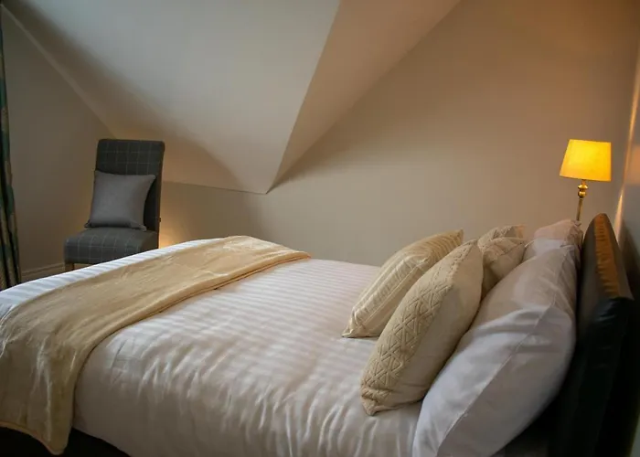 Drumlanaught Farnham 캐번