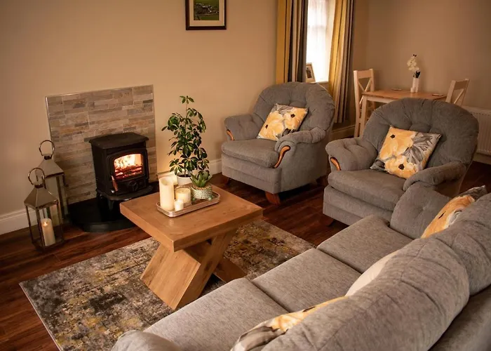 Drumlanaught Farnham B&B 캐번